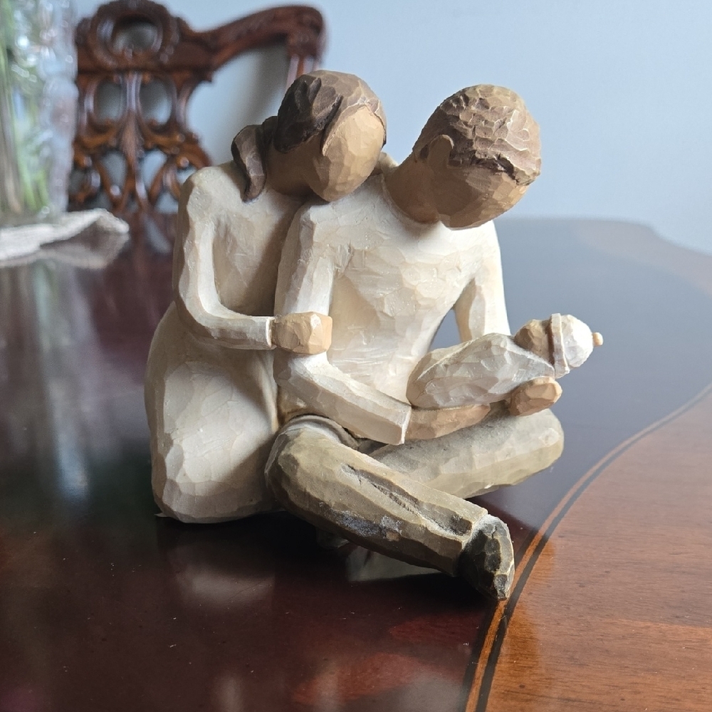 Willow Tree "New Life" Figurine by Susan Lordi Demdaco 2000